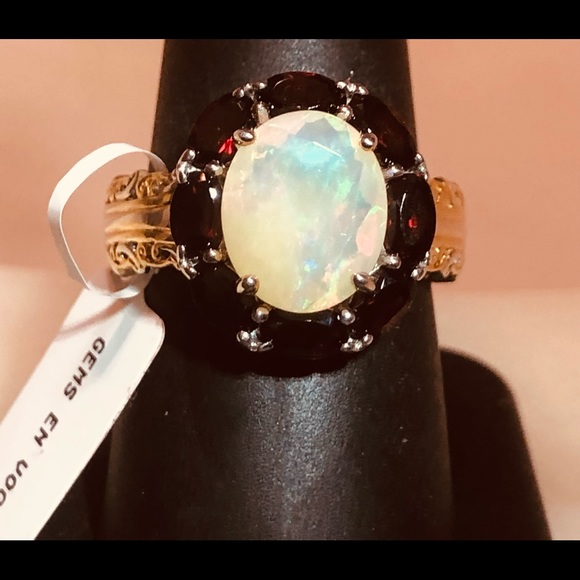 🌹NWT! Incredible Gems En Vogue Opal & Garnet Ring - Picture 6 of 16